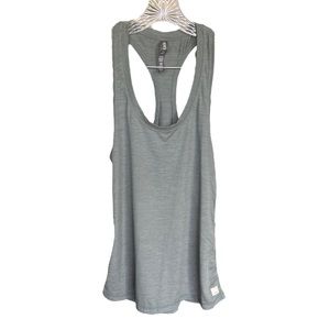 Vuori Racerback Tank Top Size Small Lux Performance Soft Activewear Athleisure